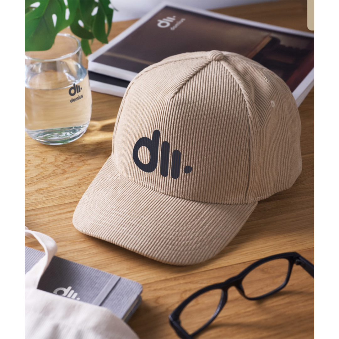 Apparel & Accessories